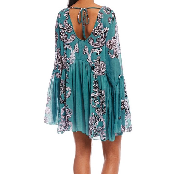 Final price! Free People bell Sleeve Dress sz M - Picture 2 of 3